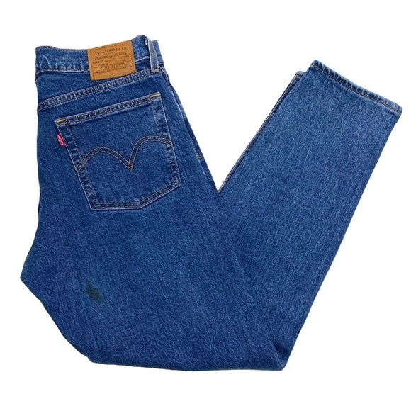 LEVI’S Wedgie Icon High Rise Premium Jeans in Medium Washed Button Fly - Picture 9 of 11